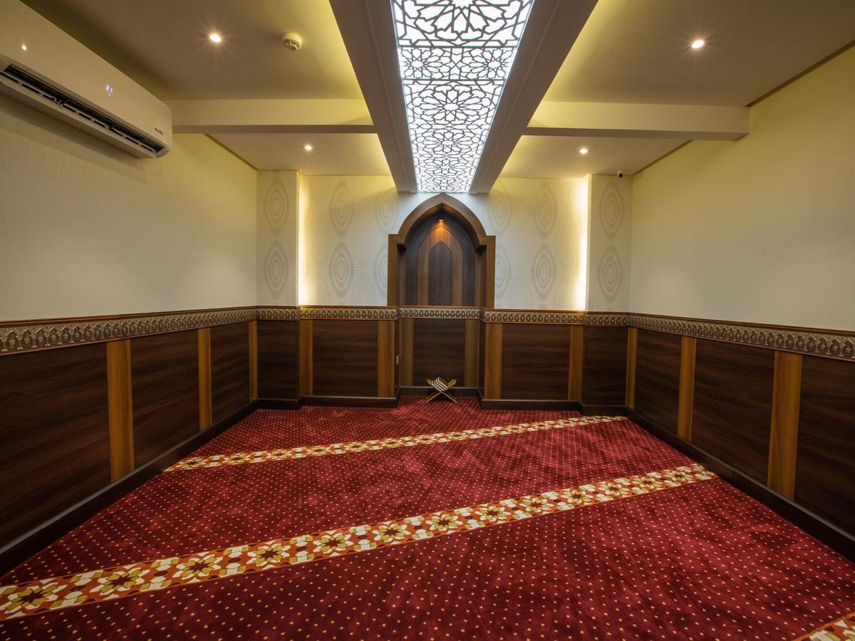 Orange Suites Hotel Manama Dış mekan fotoğraf