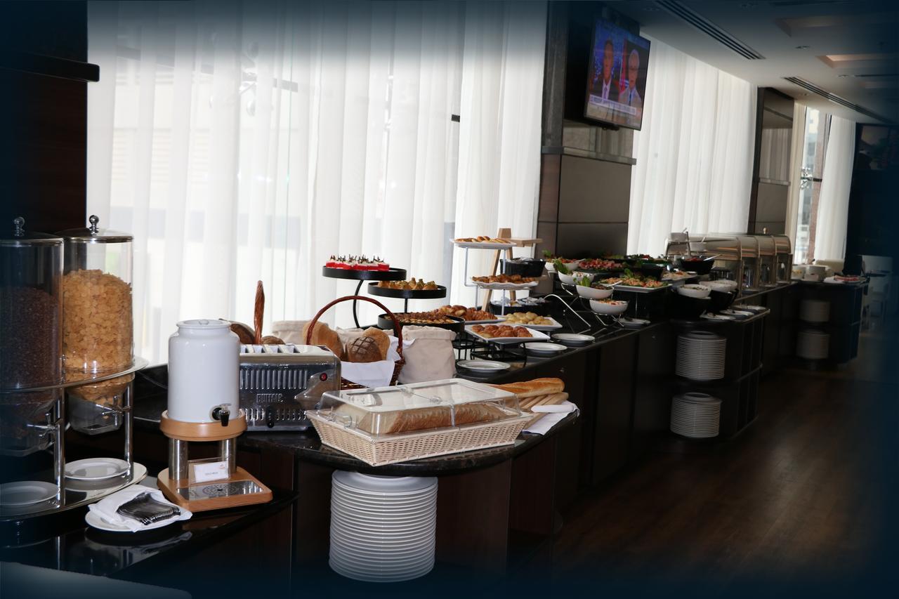 Orange Suites Hotel Manama Dış mekan fotoğraf