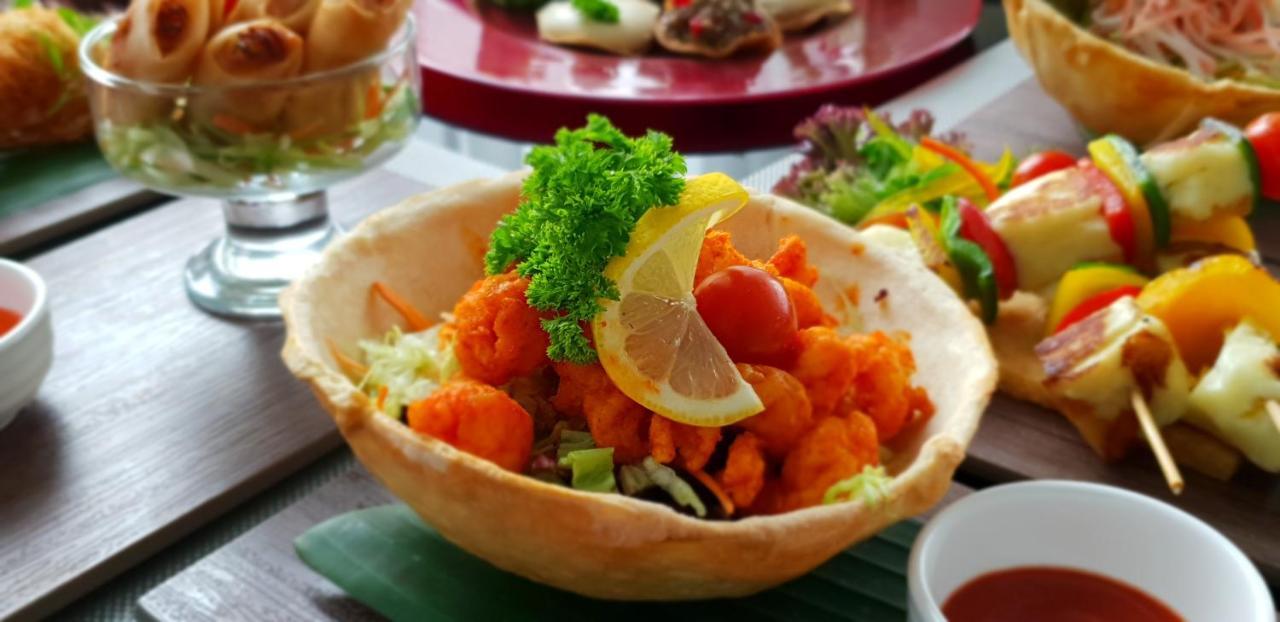 Orange Suites Hotel Manama Dış mekan fotoğraf
